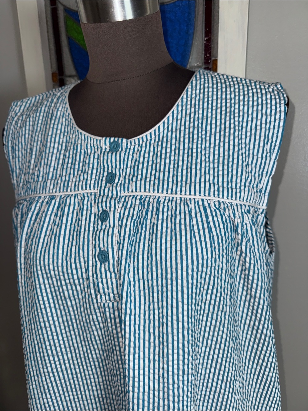 The Vermont Country Store Teal/ White Seersucker Sleeveless Nightgown – Large - Picture 3 of 9